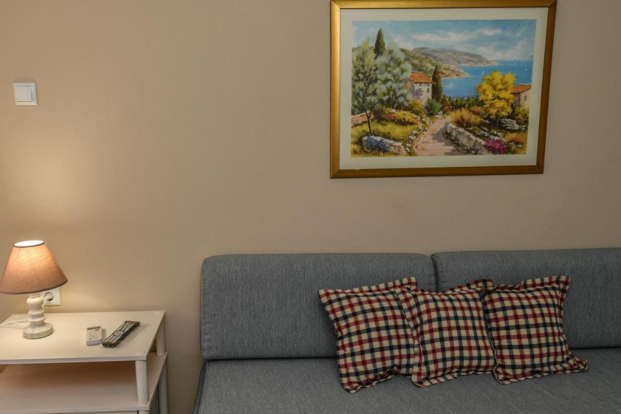 Lida Apartments Kalamata Luaran gambar